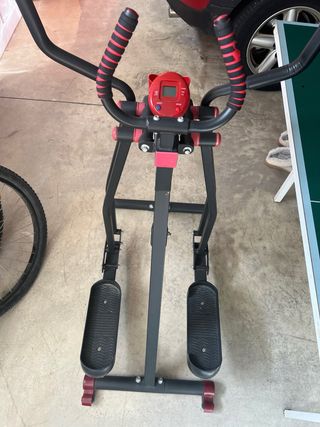 Elíptica de ejercicio