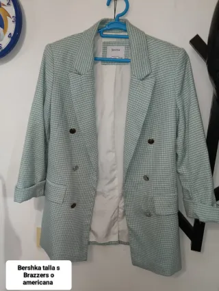 Blazer Bershka Talla S