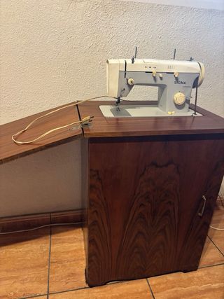 Máquina de coser SIGMA Automática