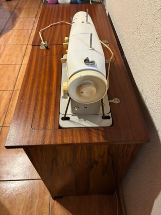 Máquina de coser SIGMA Automática