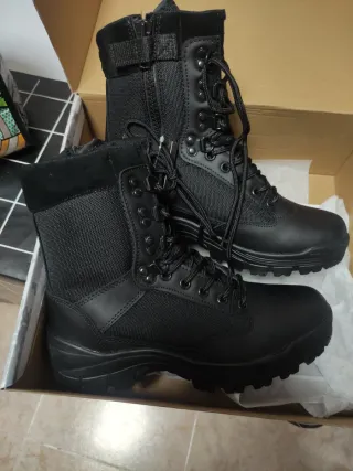 Botas seguridad/montaña impermeables Talla 39