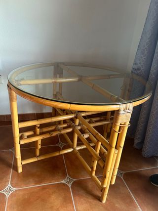 Mesa redonda bambú y cristal