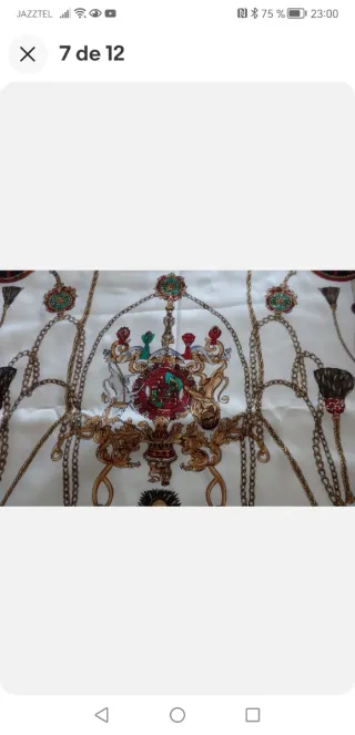 Chal de seda con flecos