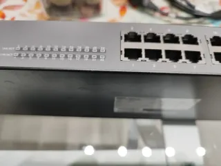 ZyXEL GS1900-24 Switch de Conexión  Router, hub