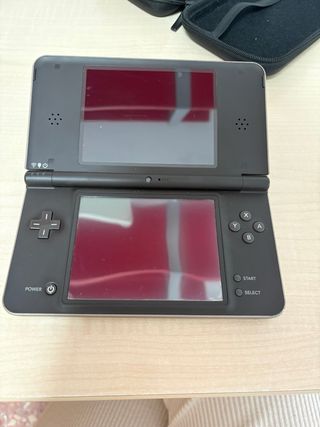 Nintendo DSi XL Negra