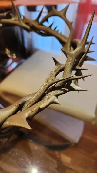 Corona de espinas color bronce