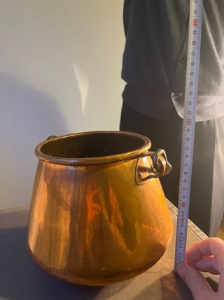 Jarro y olla de cobre