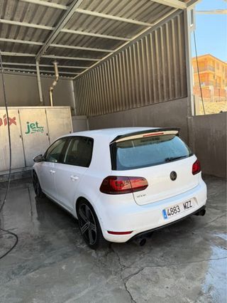Volkswagen Golf 2010