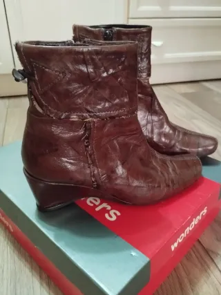 Zapatillas deportivas beige y azul talla 38