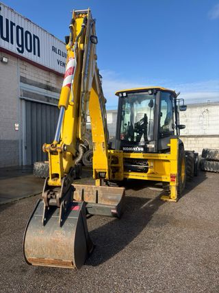 Retroexcavadora Komatsu 93R