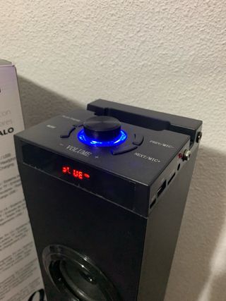 Torre de Sonido Innova TW10 Bluetooth 40W portátil