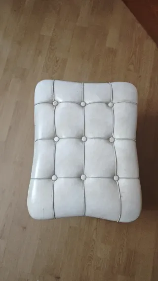 Puff baúl polipiel blanco