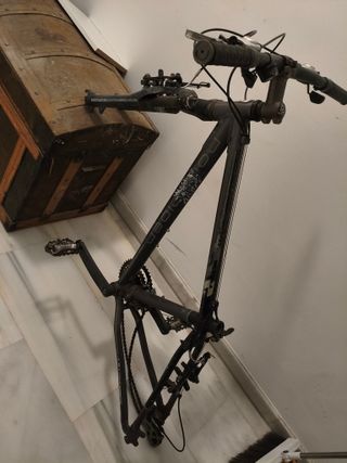 Cuadro de bicicleta con cambio Shimano