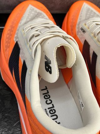 Zapatillas New Balance FuelCell Rebel v4 Talla 42