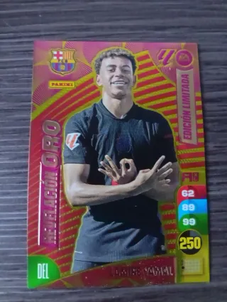 Cromo Lamine Yamal Revelación Oro Panini