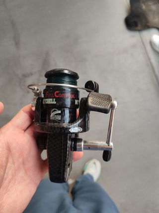 Pack cañas de pescar y carretes