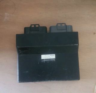 Centralita DENSO 112100-5143 A2 suzuki Gsxr 600 k7