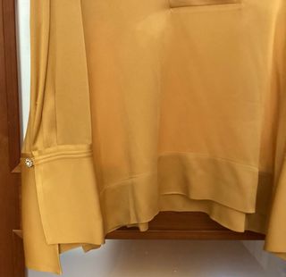 Blusa Zara elegante amarilla Talla XL