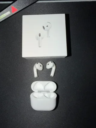 AirPods 4 con Cancelación Activa de Ruido