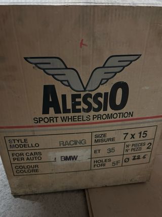 Llantas BMW 15” 5x120 ET35 + tapacubos