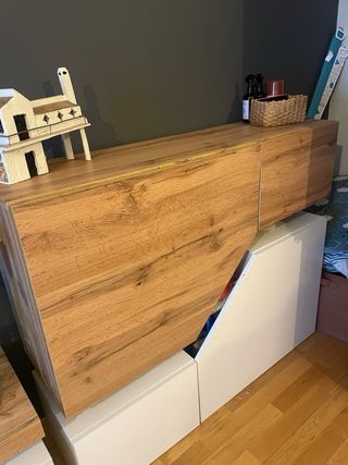 Mueble TV madera y blanco , aparador a juegoy mesa