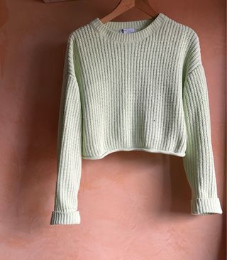 Jersey Bershka pistacho corto M/L suave