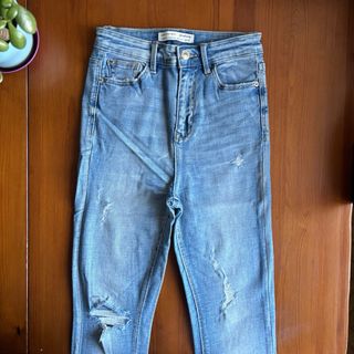 Pantalón Vaquero Stradivarius