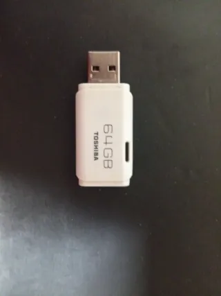 Memoria USB Toshiba 64 GB