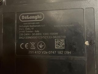 Cafetera Vertuo Pop Nespresso DeLonghi Negra