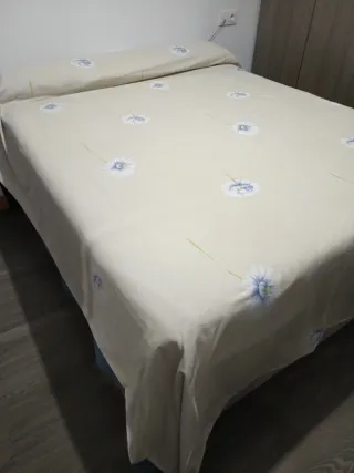 Funda nórdica beige flores para cama de 150cm