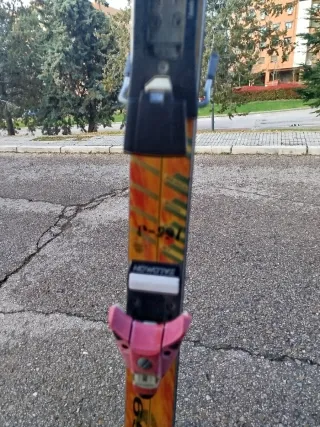 Esquís FISCHER STR 65 con Fijaciones OFERTON !!!