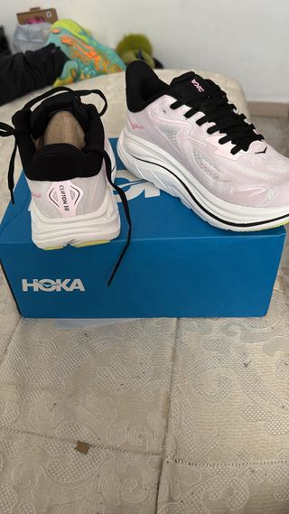 Deportivas Hoka Mujer Rosa y Blanco