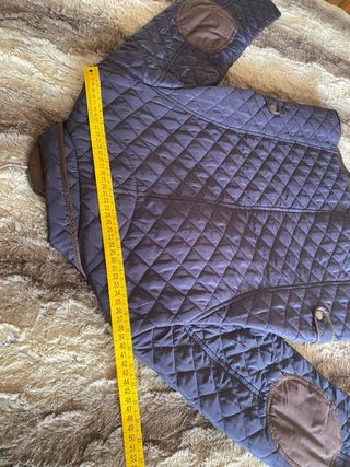 Abrigo acolchado azul marino