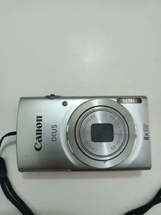 Canon IXUS 145 16 MP funziona no caricatore.