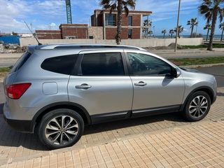 Nissan Qashqai+2 2011