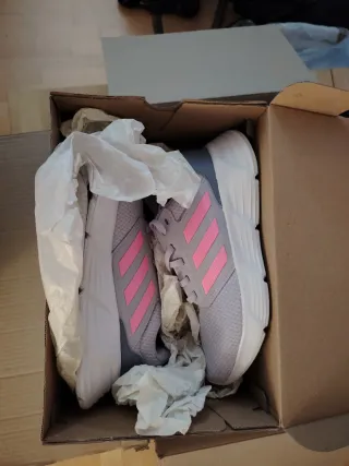 Zapatillas Adidas Gris y Rosa