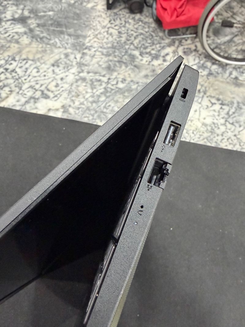 Ordenador Lenovo V15 G2 Gris afbeelding 6
