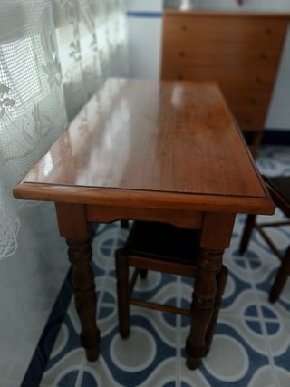 Puertas de cocina madera maciza de pino tintadas