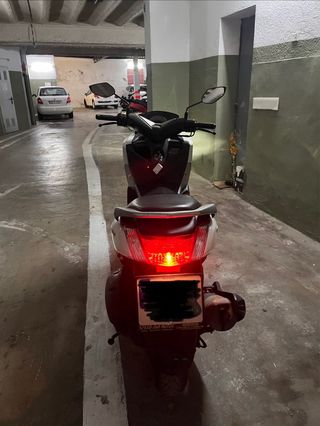 Yamaha Nmax 125 Scooter Automática