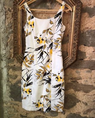 Abito estivo floreale bianco e giallo