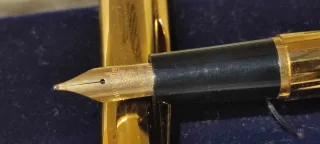 Pluma Waterman Dorada