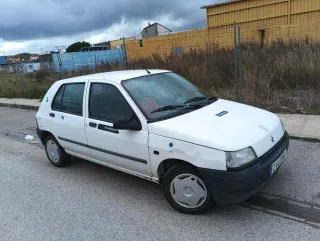 Renault Clio 1994