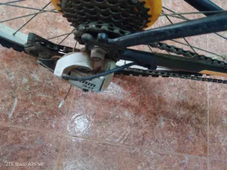 Bicicleta BTWIN Negra