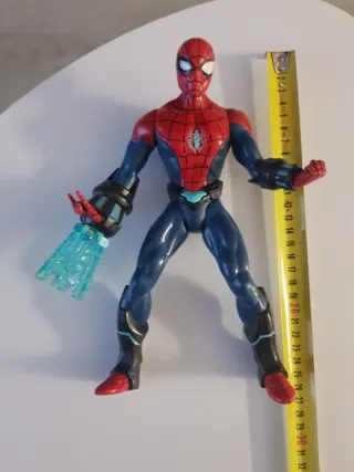 Juguetes optimus, iron man, spiderman...