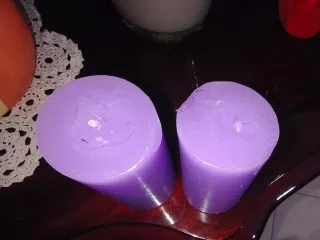 Coppia di candele viola