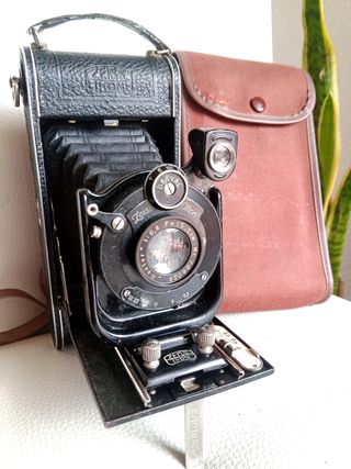 Cámara Zeiss Ikon Cocarette Vintage Analógica.