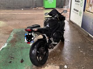 Suzuki GSXR 600 K9 Negra