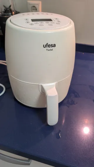 Freidora de aire Ufesa Twist