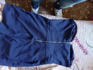 Mono corto palabra de honor azul Talla 42