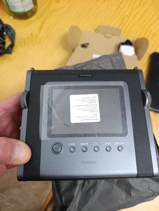 Fujifilm Instax Wide Evo Cámara Híbrida Negra